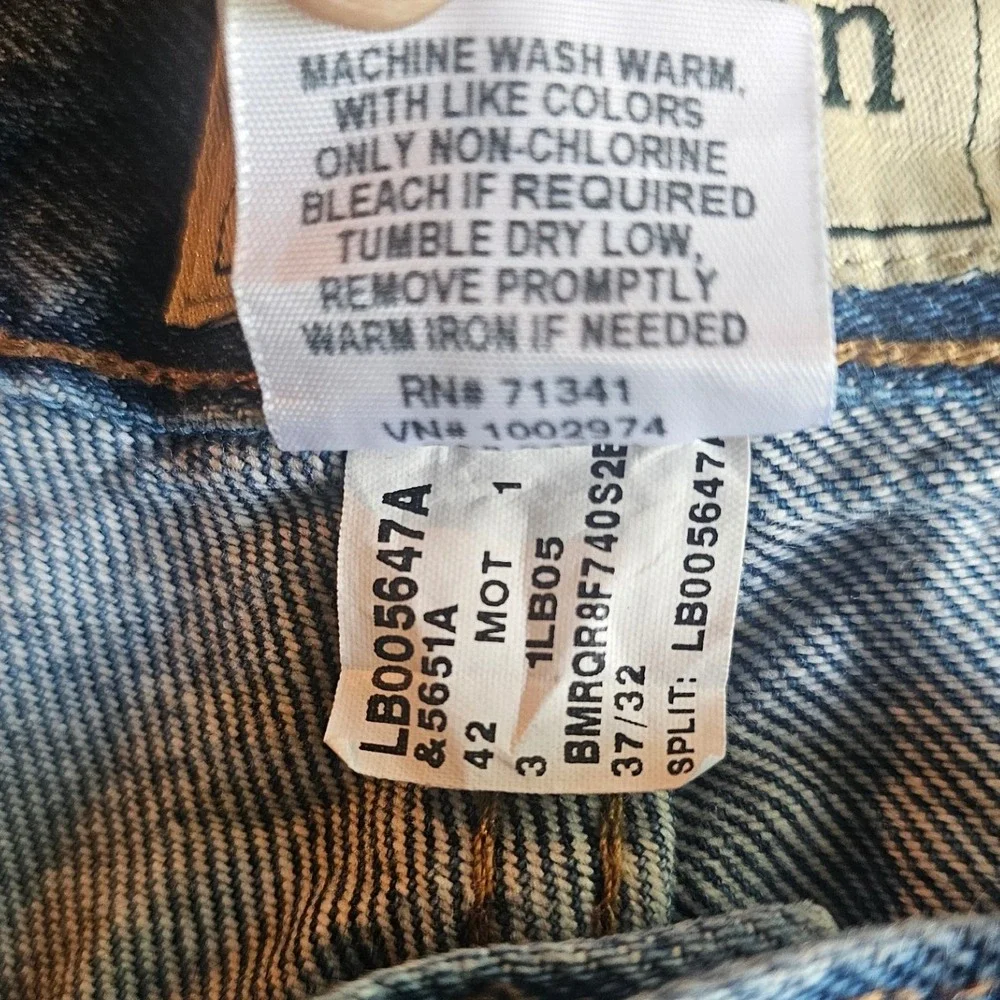 LL Bean Classic Fit Mens Jeans 37x32 Blue Medium Wash Straight Leg Denim‎ 220626